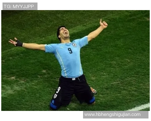 苏亚雷斯足球场上英姿飒爽，尽显球王风范与魅力瞬间